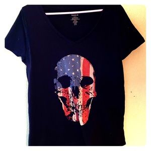 Torrid Skull T-shirt Size 2